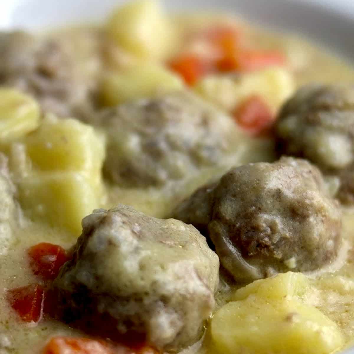 Ekşili Köfte