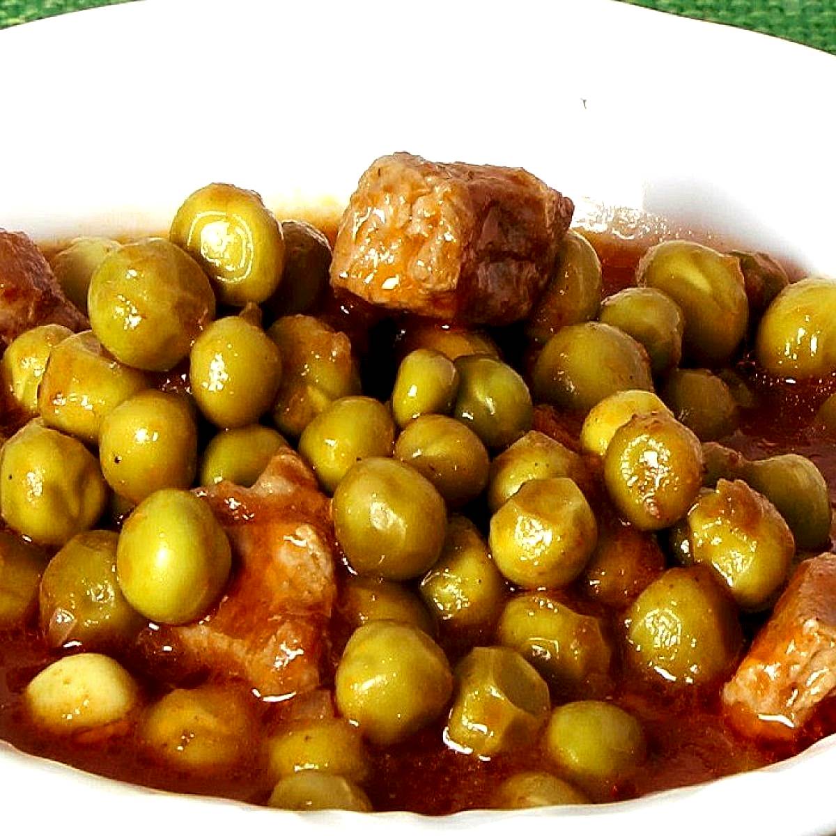 Etli Bezelye Yemeği