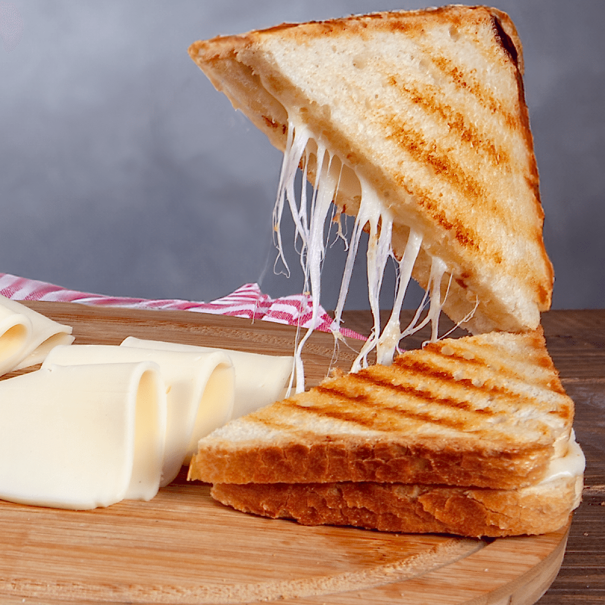 Kaşarlı Tost