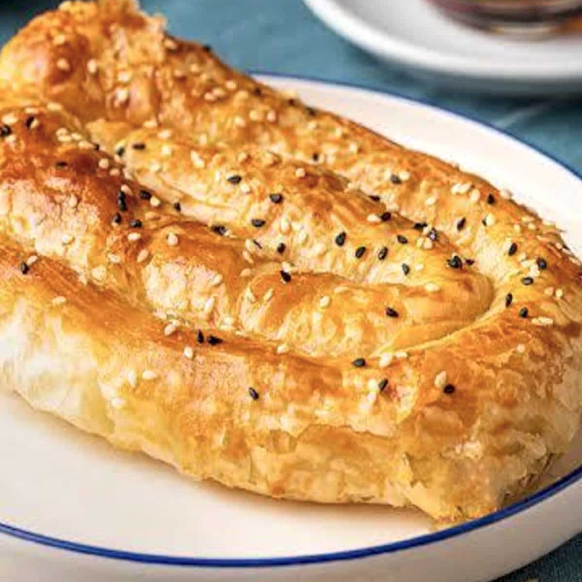 Kol Böreği